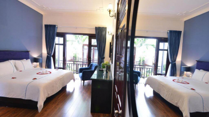 VILLA CONNECTING ROOM