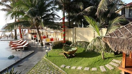 Khuôn viên sân vườn
