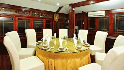 Không gian nhà hàng của khu nghỉ dưỡng