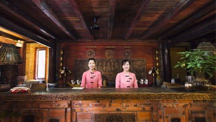 Quầy lễ tân tại khu nghỉ dưỡng