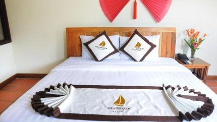 Phòng Deluxe Pool View