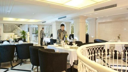 Nhà hàng sang trọng