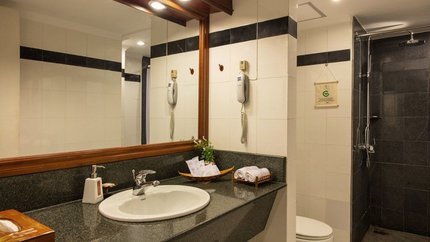 Phòng Superior tại khách sạn 4* Victoria Châu Đốc
