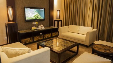 Bàn ghế tiếp khách trong phòng