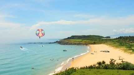 Bãi biển của khu du lịch