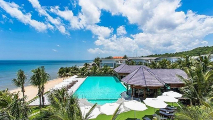 Hồ bơi Villas Del Sol Beach Villas & Spa