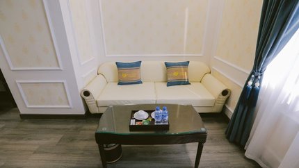 Ghế sofa tại phòng khách