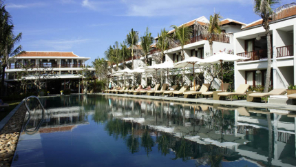 Bể Bơi