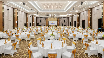 Phòng hội họp rộng lớn, tiện nghi