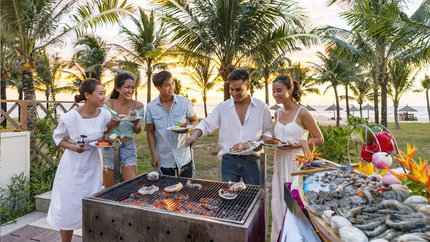 Tiệc BBQ ngay tại villa