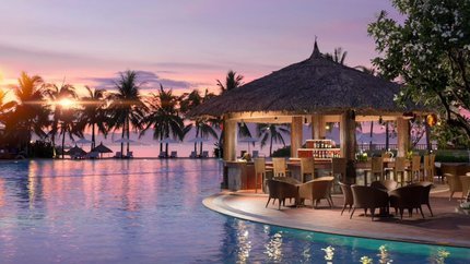 Pool Bar của Vinpearl Resort Nha Trang