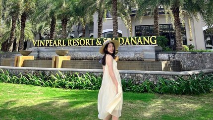 Check in tại không gian xanh mát của resort