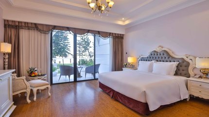 Phòng Deluxe King Terrace