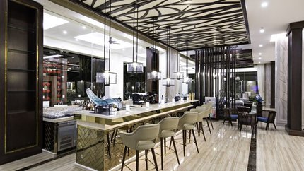Không gian sang trọng của Lobby Bar