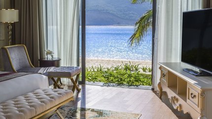 Villa 3 Bedroom Beachfront