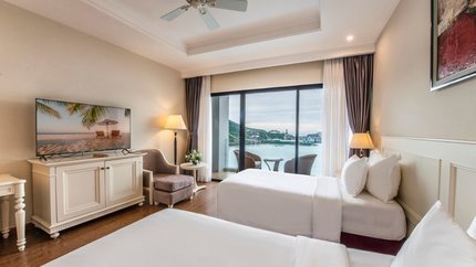 Deluxe Twin Ocean View