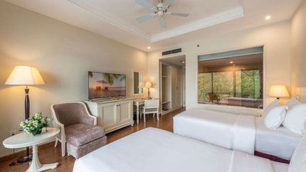 Phòng ngủ được thiết kế sang trọng