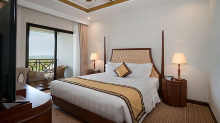 Phòng ngủ hướng biển Executive Suite