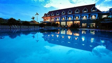 Toàn cảnh VResort Hòa Bình
