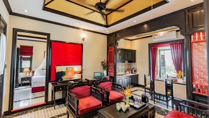 Tầng 1 của Biệt Thự Hồng Liên