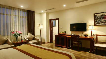 Phòng Deluxe tại Western Hà Nội Hotel 3*