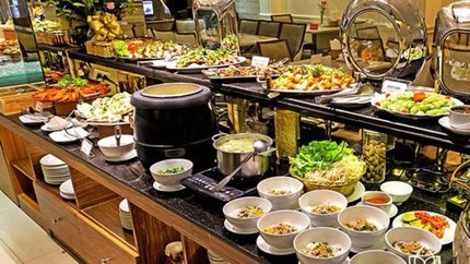 Buffet phục vụ tại khách sạn