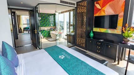 Phòng White Lotus Studio