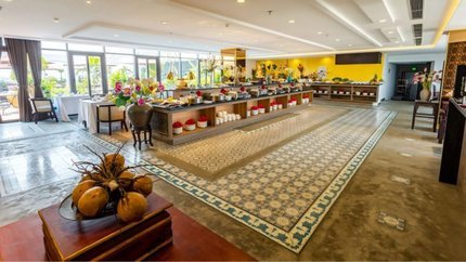 Không gian nhà hàng rộng lớn