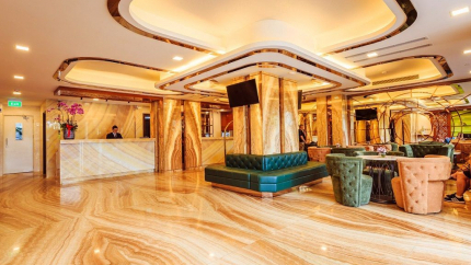 Sảnh Tại Winsuites Saigon Hotel