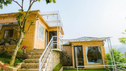 Phòng Twin tại khu nghỉ dưỡng Wooden House Homestay