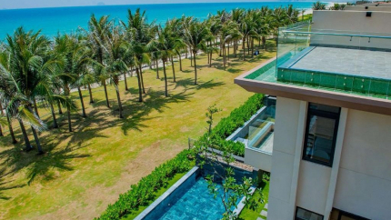 03-bedroom Ocean Front Pool Villa