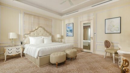 Deluxe Suite Ocean View