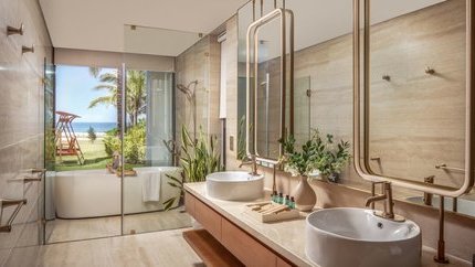 Phòng tắm bồn hiện đại