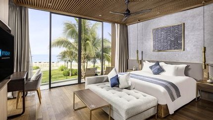 3 Bedroom Pool Villa Beachfront