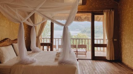 Phòng Premier Deluxe Room