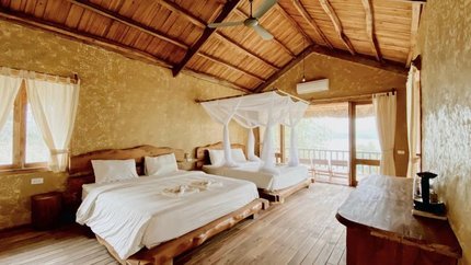 View Premier Deluxe Room