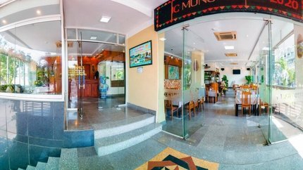 Khuôn Viên Nhà Hàng Khách Sạn