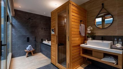 Phòng vệ sinh khép kín