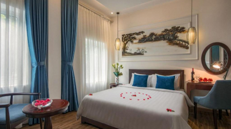 Deluxe City View Room