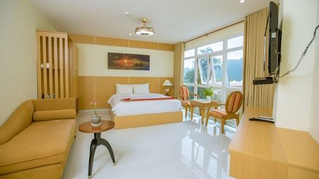 Phòng Deluxe Mountain View