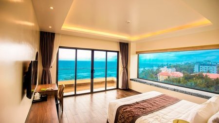 Phòng Deluxe Panoramic Sea View