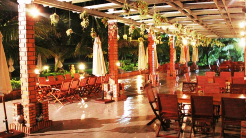 Nhà hàng Đất Lành Beach Resort & Spa Mũi Né