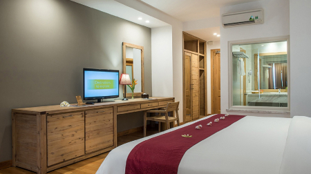 Grand Deluxe Garden View