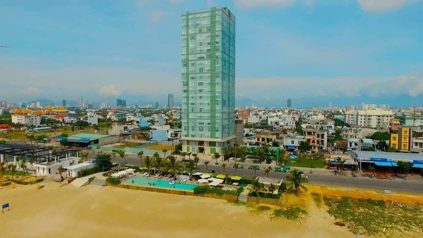 Fusion Suite Đà Nẵng Beach