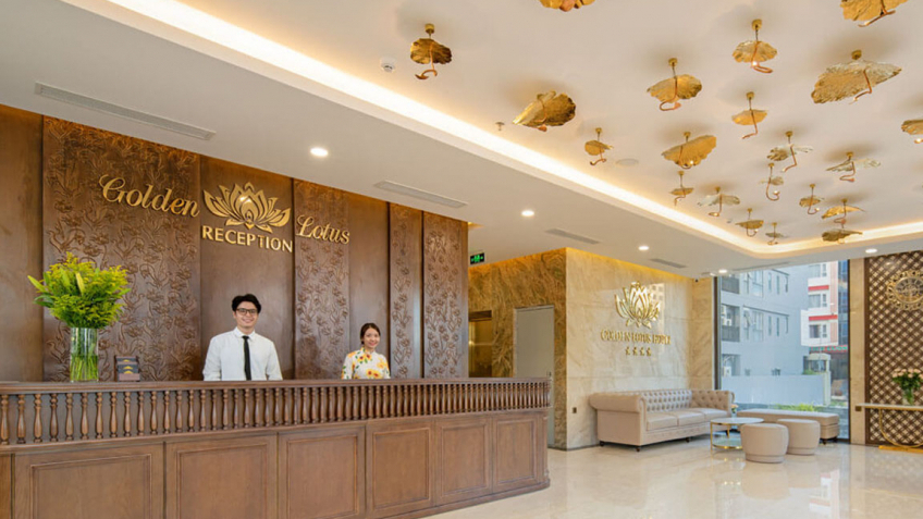 Golden lotus hotel нячанг