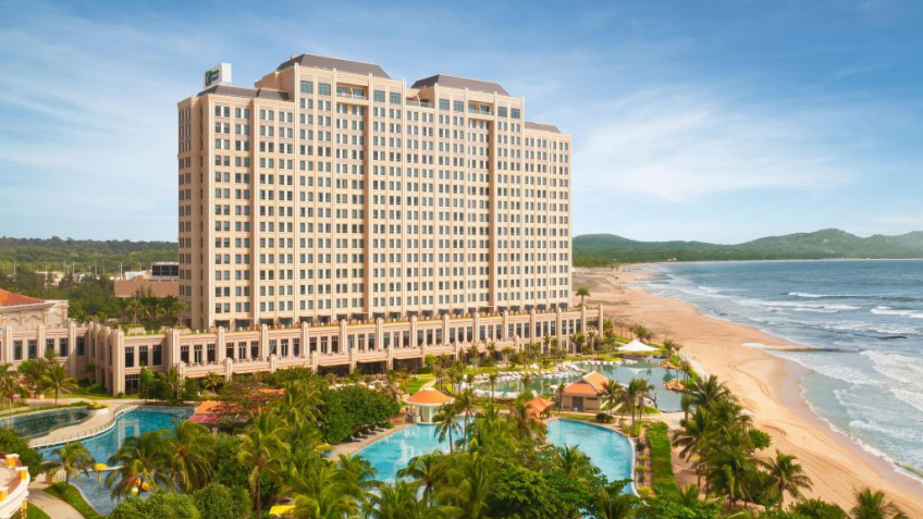 Holiday Inn Resort Hồ Tràm