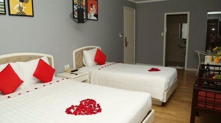 Deluxe Double / Twin