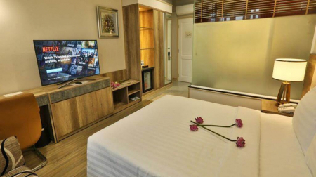 Lotus Suite Room