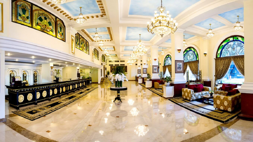 Lobby khách sạn Majestic Sài Gòn