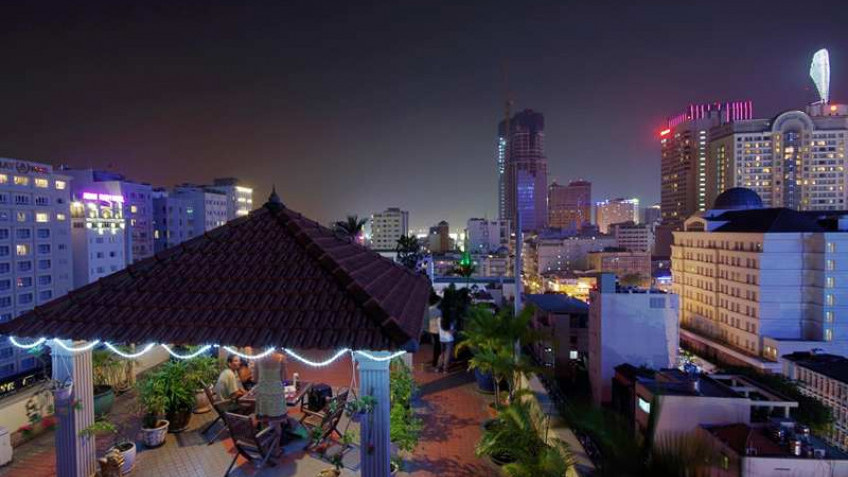 Khách sạn Spring Sài Gòn